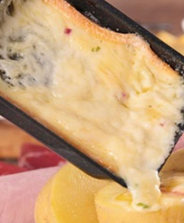 La raclette, un plat de roi aux restes de roi !
