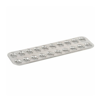 Plaque 20 madeleinettes en fer blanc Gobel